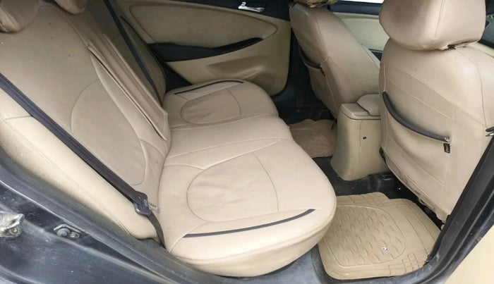 2013 Hyundai Verna FLUIDIC 1.6 CRDI SX, Diesel, Manual, 1,23,195 km, interior