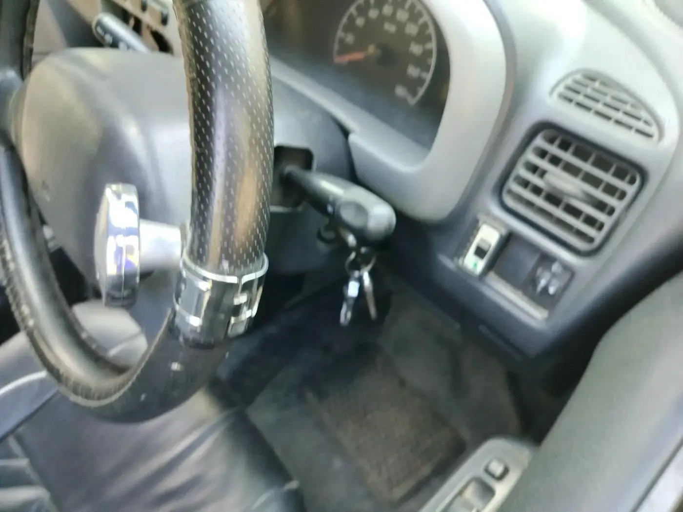 2011 Maruti Alto LXI, Petrol, Manual, 52,996 km, interior