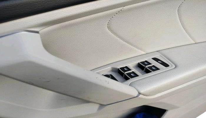 2020 Volkswagen TIGUAN ALL SPACE 2.0 TSI, Petrol, Automatic, 52,723 km, interior