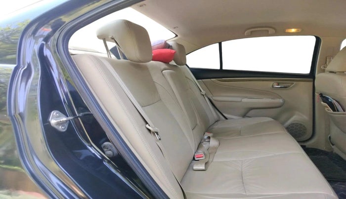 2021 Maruti Ciaz ALPHA  AT 1.5 SHVS PETROL, Petrol, Automatic, 25,661 km, interior