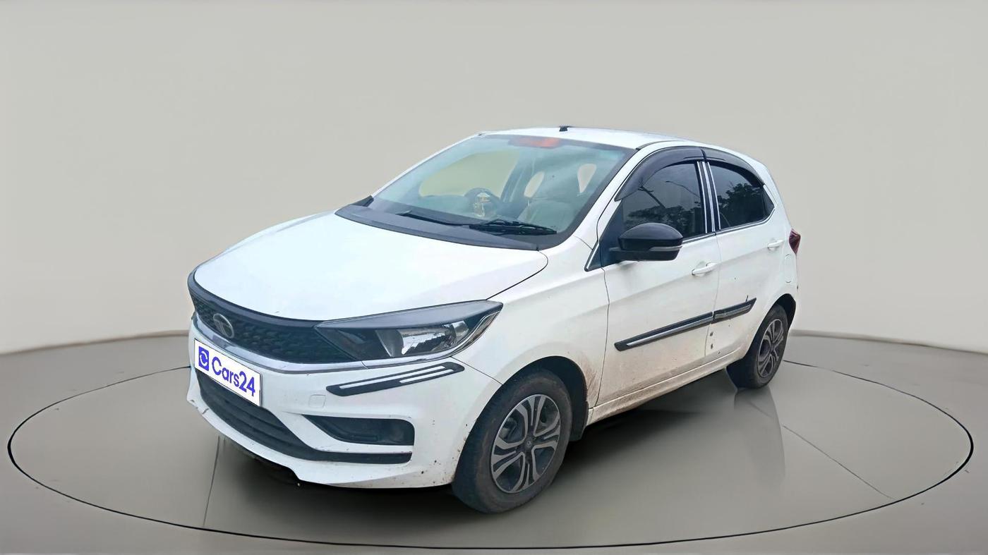 2024 Tata Tiago XT (O) PETROL, Petrol, Manual, 38,417 km, exterior