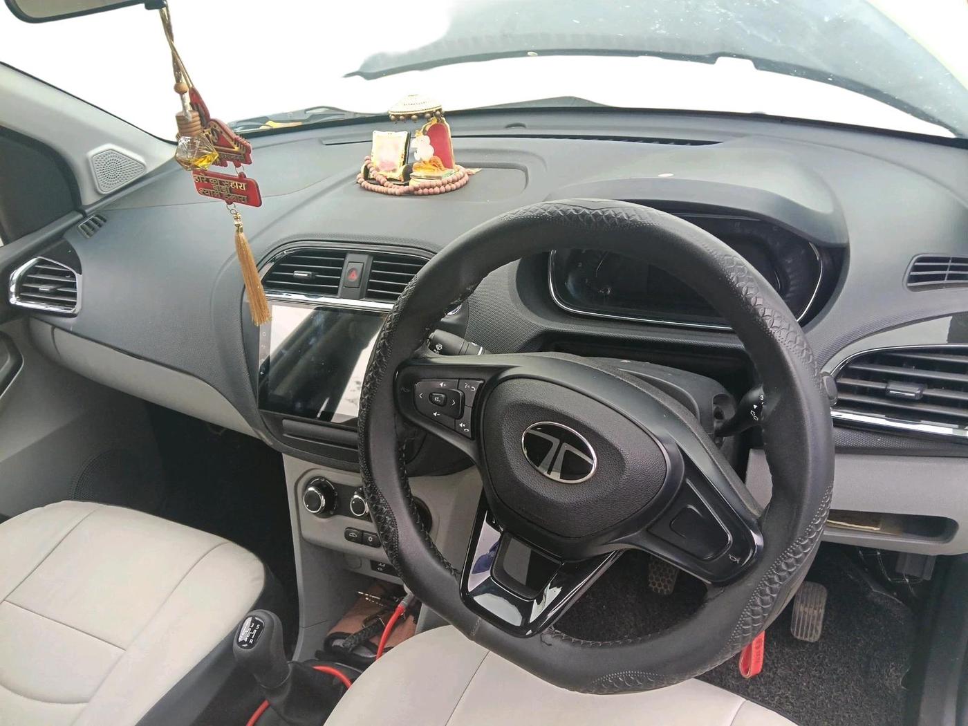 2024 Tata Tiago XT (O) PETROL, Petrol, Manual, 38,417 km, interior