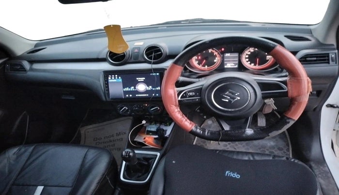 2018 Maruti Swift VXI, CNG, Manual, 88,293 km, interior