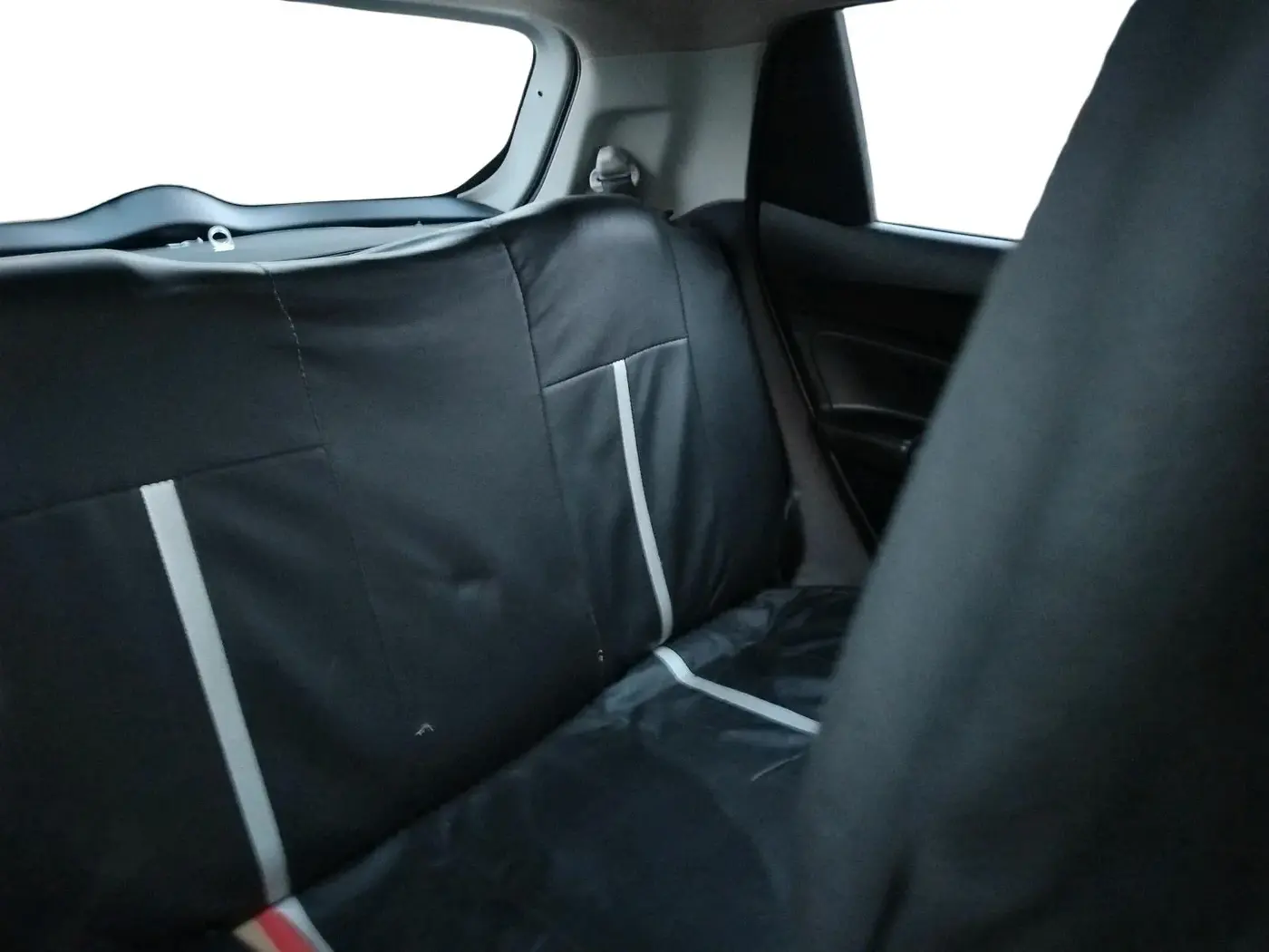 2018 Maruti Swift VXI, CNG, Manual, 88,293 km, interior