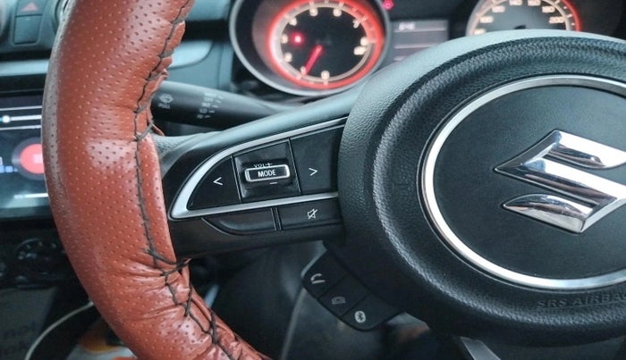 2018 Maruti Swift VXI, CNG, Manual, 88,293 km, interior