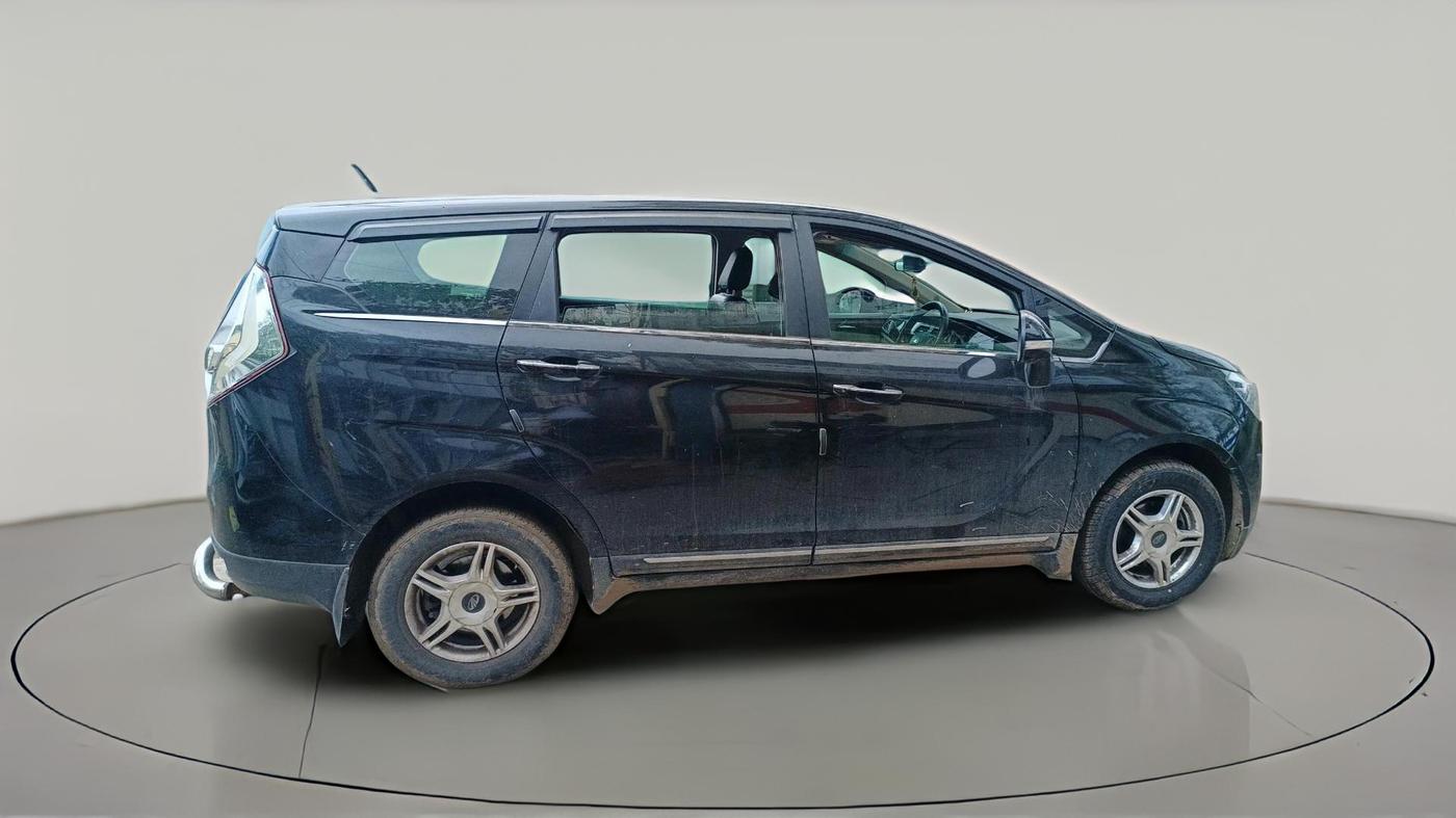2019 Mahindra MARAZZO M6 8 STR, Diesel, Manual, 54,746 km, exterior
