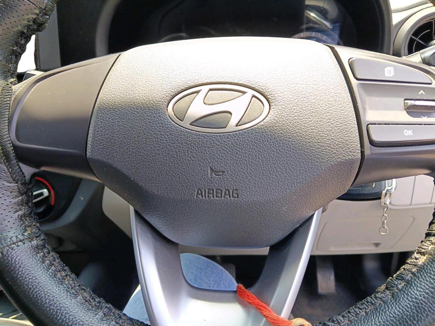 2024 Hyundai GRAND I10 NIOS ERA 1.2 KAPPA VTVT, Petrol, Manual, 17,890 km, interior