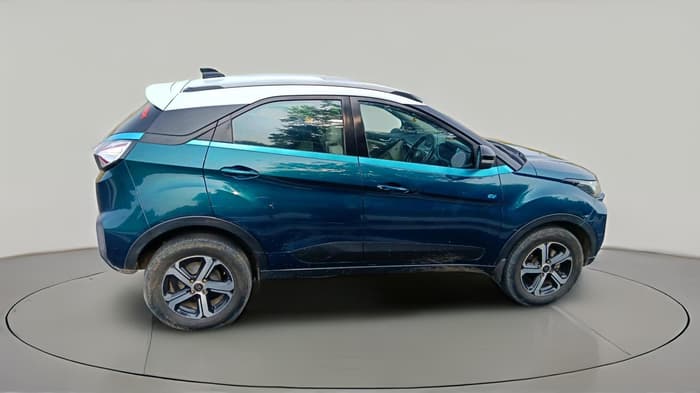 2021 Tata NEXON EV XZ PLUS LUX, Electric, Automatic, 1,05,411 km, exterior