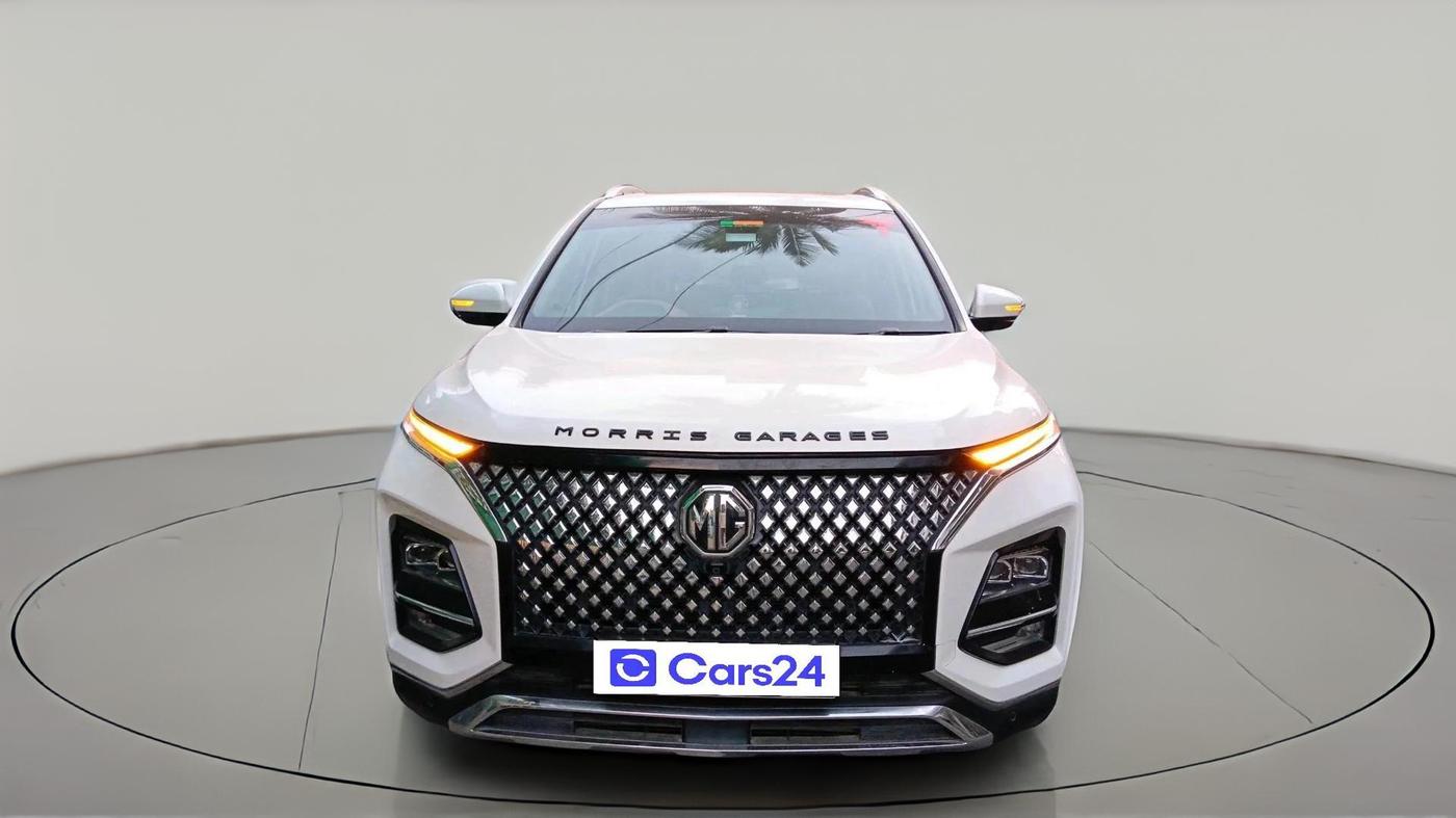 2023 MG HECTOR PLUS SHARP PRO 1.5 TURBO MT 7 STR, Petrol, Manual, 7,940 km, exterior