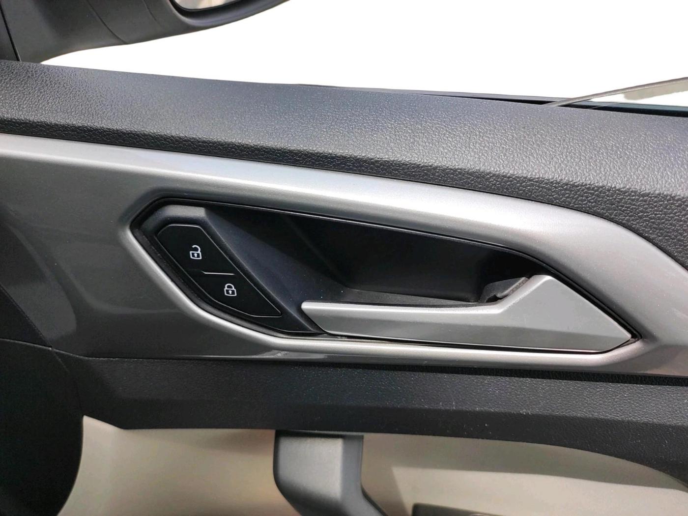 2021 Volkswagen TAIGUN GT PLUS 1.5 TSI DSG, Petrol, Automatic, 1,12,421 km, interior