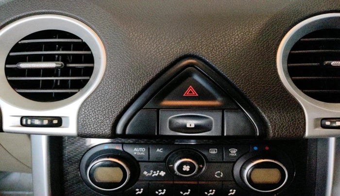 2014 Renault Koleos 4x4 AT, Diesel, Automatic, 2,04,863 km, interior