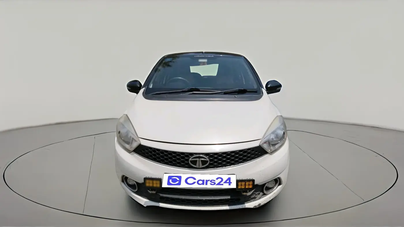 2018 Tata Tiago XZ DIESEL, Diesel, Manual, 1,62,382 km, exterior