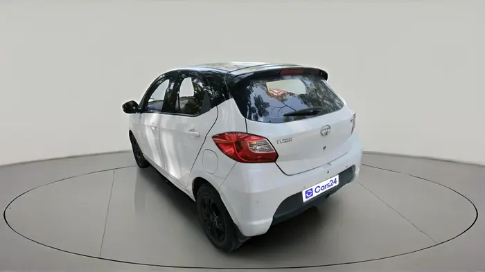 2018 Tata Tiago XZ DIESEL, Diesel, Manual, 1,62,382 km, exterior