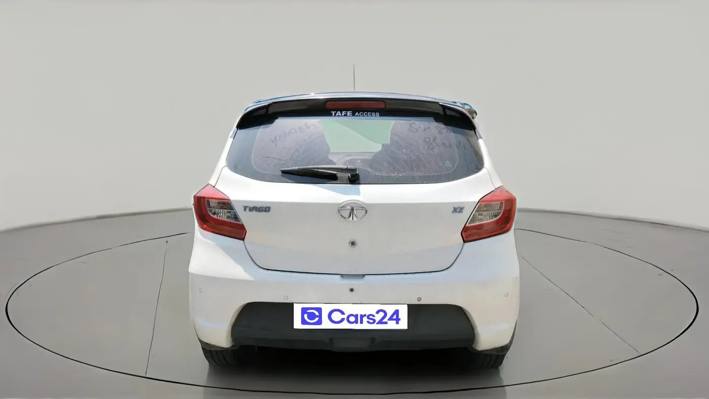 2018 Tata Tiago XZ DIESEL, Diesel, Manual, 1,62,382 km, exterior