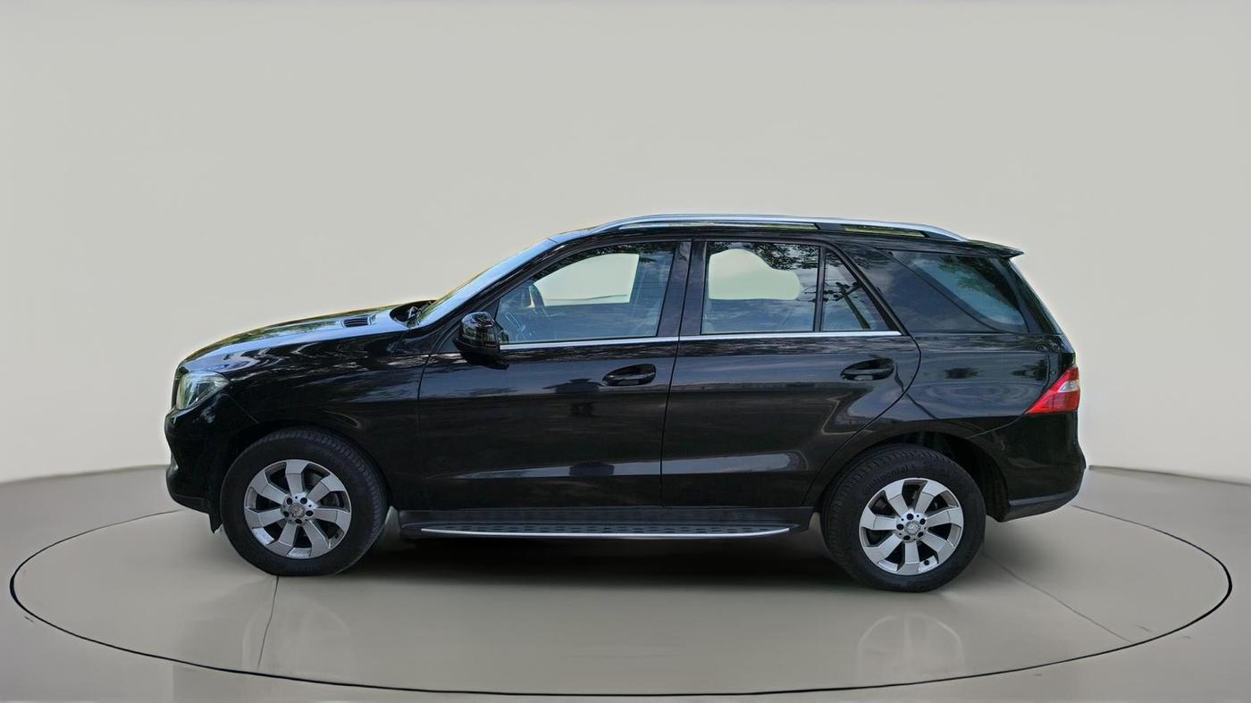 2015 Mercedes Benz Ml Class 250 CDI, Diesel, Automatic, 2,33,575 km, exterior