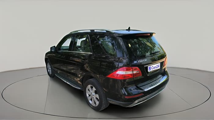 2015 Mercedes Benz Ml Class 250 CDI, Diesel, Automatic, 2,33,575 km, exterior