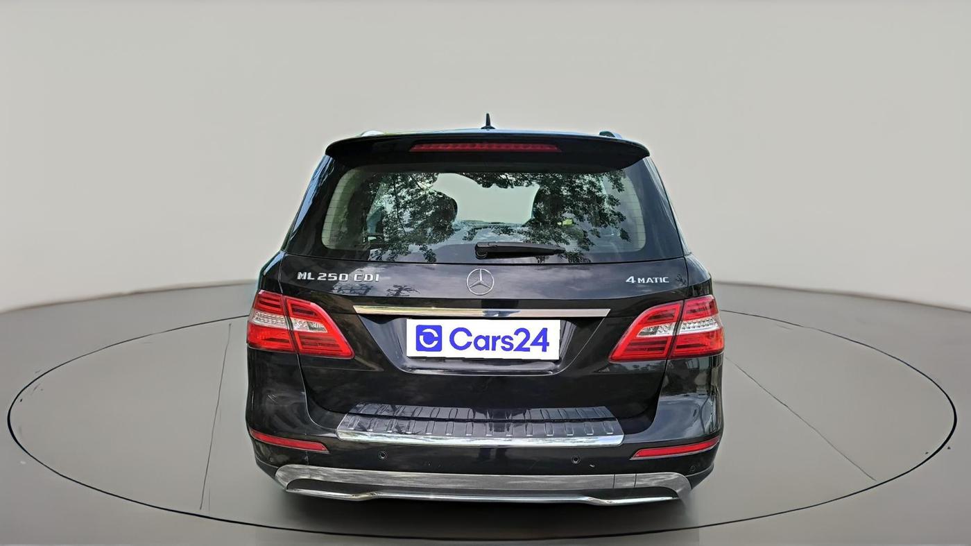 2015 Mercedes Benz Ml Class 250 CDI, Diesel, Automatic, 2,33,575 km, exterior