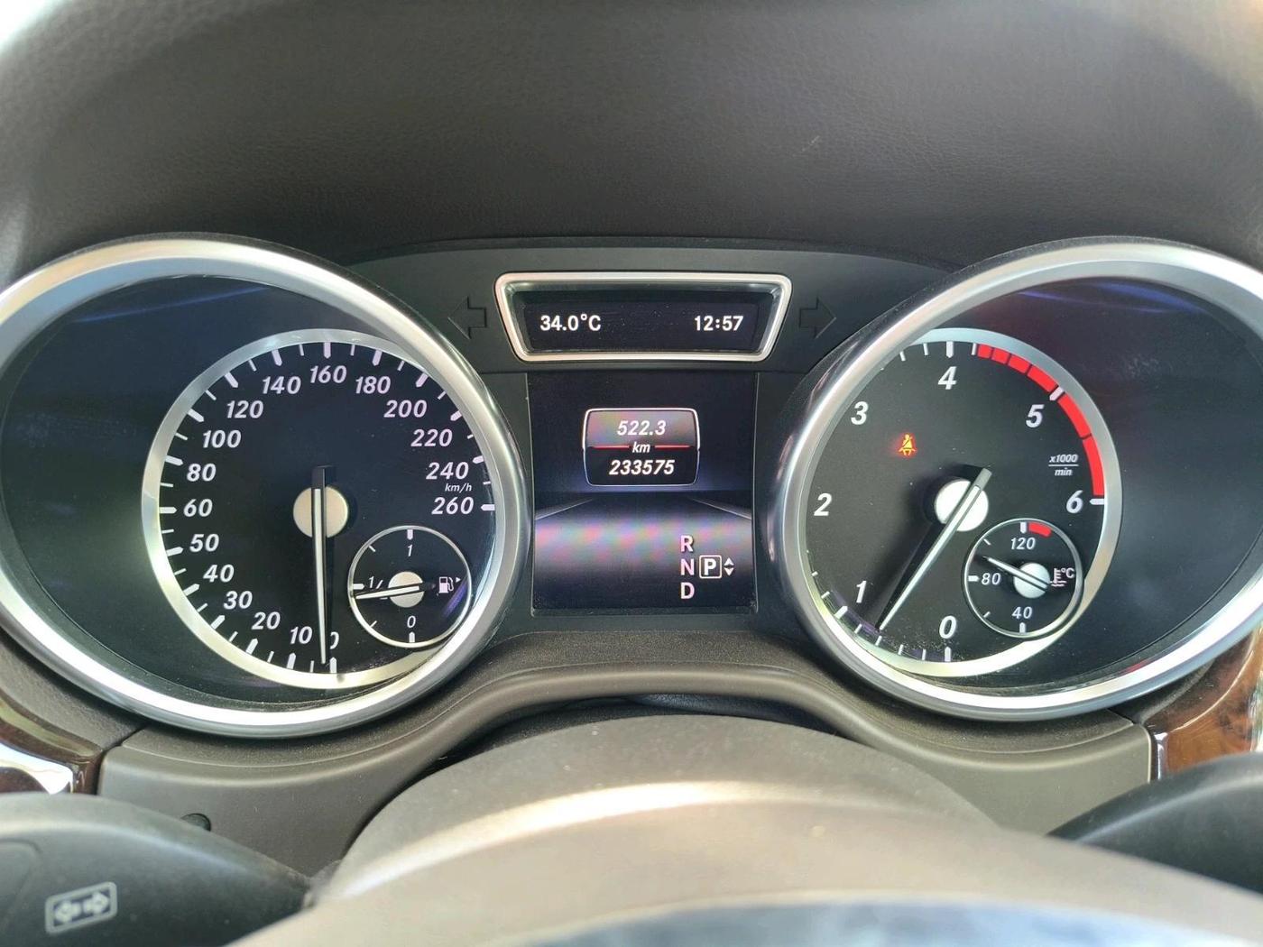 2015 Mercedes Benz Ml Class 250 CDI, Diesel, Automatic, 2,33,575 km, interior