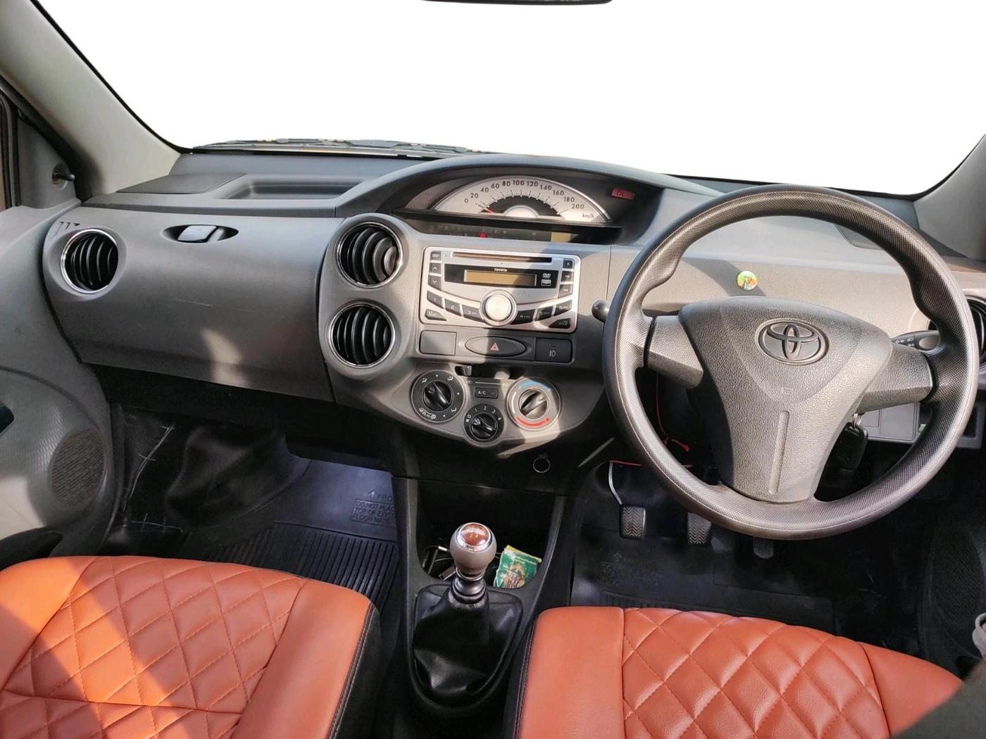 2012 Toyota Etios GD, Diesel, Manual, 1,52,700 km, interior