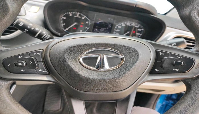 2022 Tata ALTROZ XZ DIESEL, Diesel, Manual, 92,045 km, interior