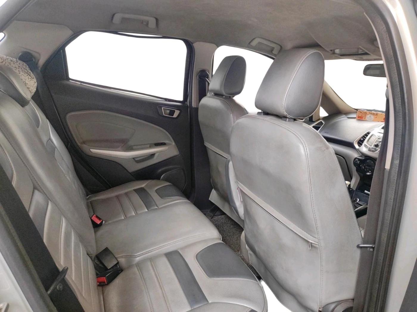 2013 Ford Ecosport TITANIUM 1.5L DIESEL, Diesel, Manual, 1,75,747 km, interior