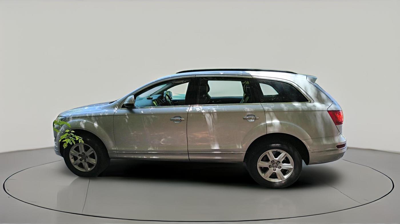 2011 Audi Q7 4.2 TDI QUATTRO, Diesel, Automatic, 1,57,341 km, exterior