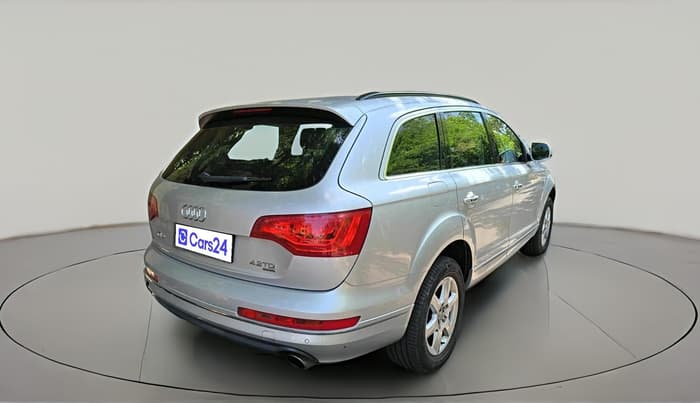 2011 Audi Q7 4.2 TDI QUATTRO, Diesel, Automatic, 1,57,341 km, exterior