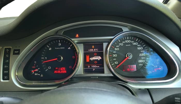 2011 Audi Q7 4.2 TDI QUATTRO, Diesel, Automatic, 1,57,341 km, interior