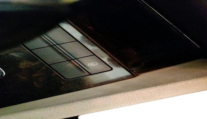 2016 Skoda Octavia 2.0 TDI CR STYLE PLUS AT, Diesel, Automatic, 1,85,058 km, interior