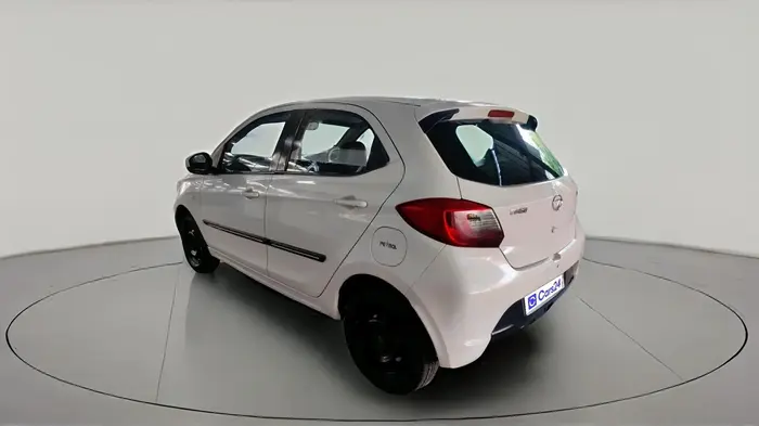 2016 Tata Tiago XM PETROL, Petrol, Manual, 1,41,626 km, exterior