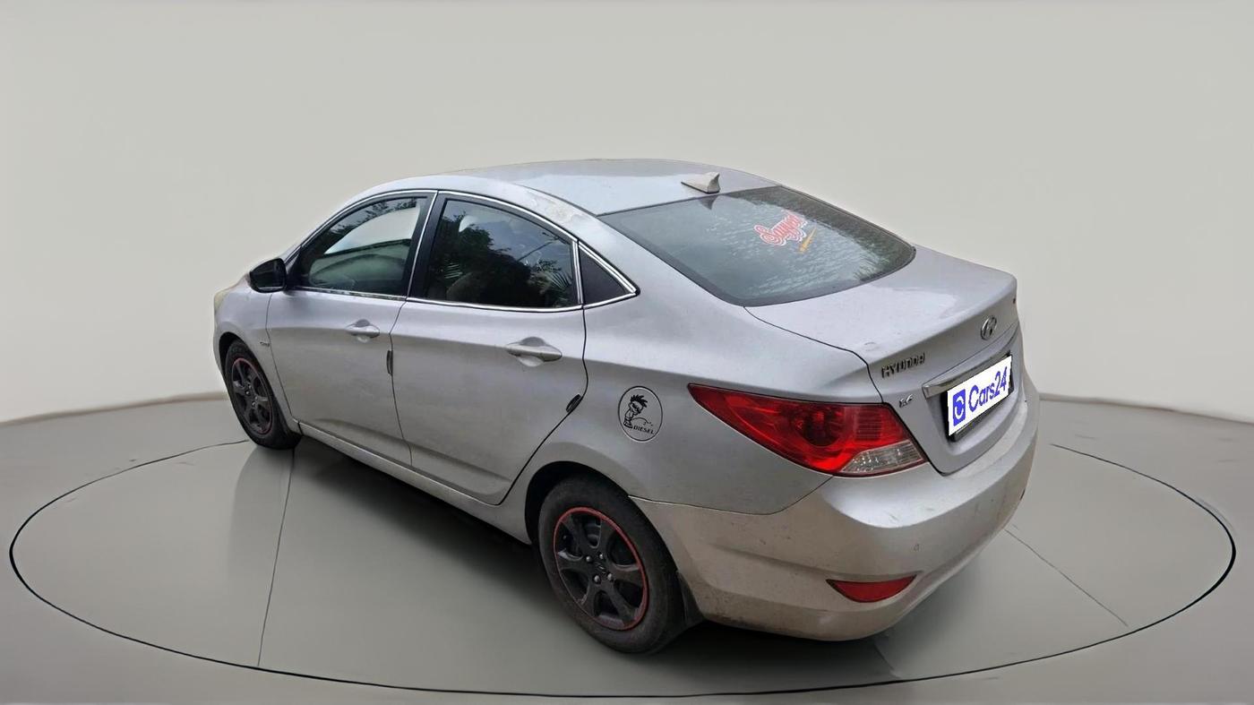 2012 Hyundai Verna FLUIDIC 1.6 CRDI EX, Diesel, Manual, 1,06,161 km, exterior