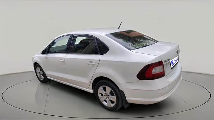 2018 Skoda Rapid AMBITION 1.5 TDI, Diesel, Manual, 2,51,553 km, exterior