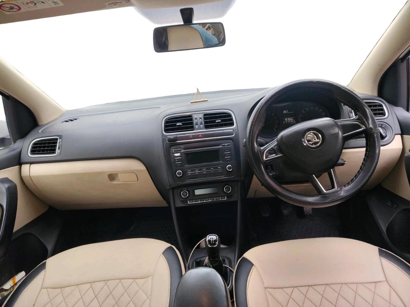 2018 Skoda Rapid AMBITION 1.5 TDI, Diesel, Manual, 2,51,553 km, interior