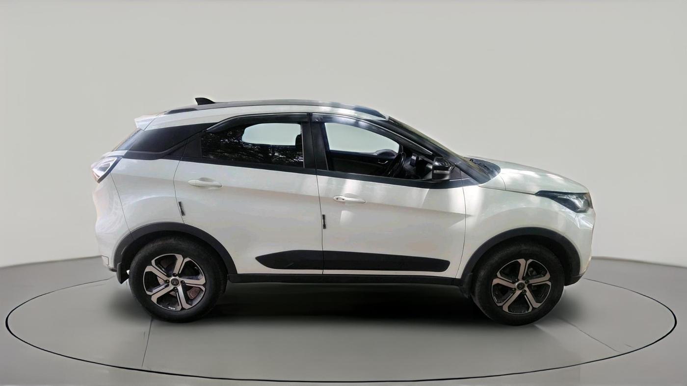 2023 Tata NEXON XZ PLUS PETROL SUNROOF, CNG, Manual, 55,000 km, exterior