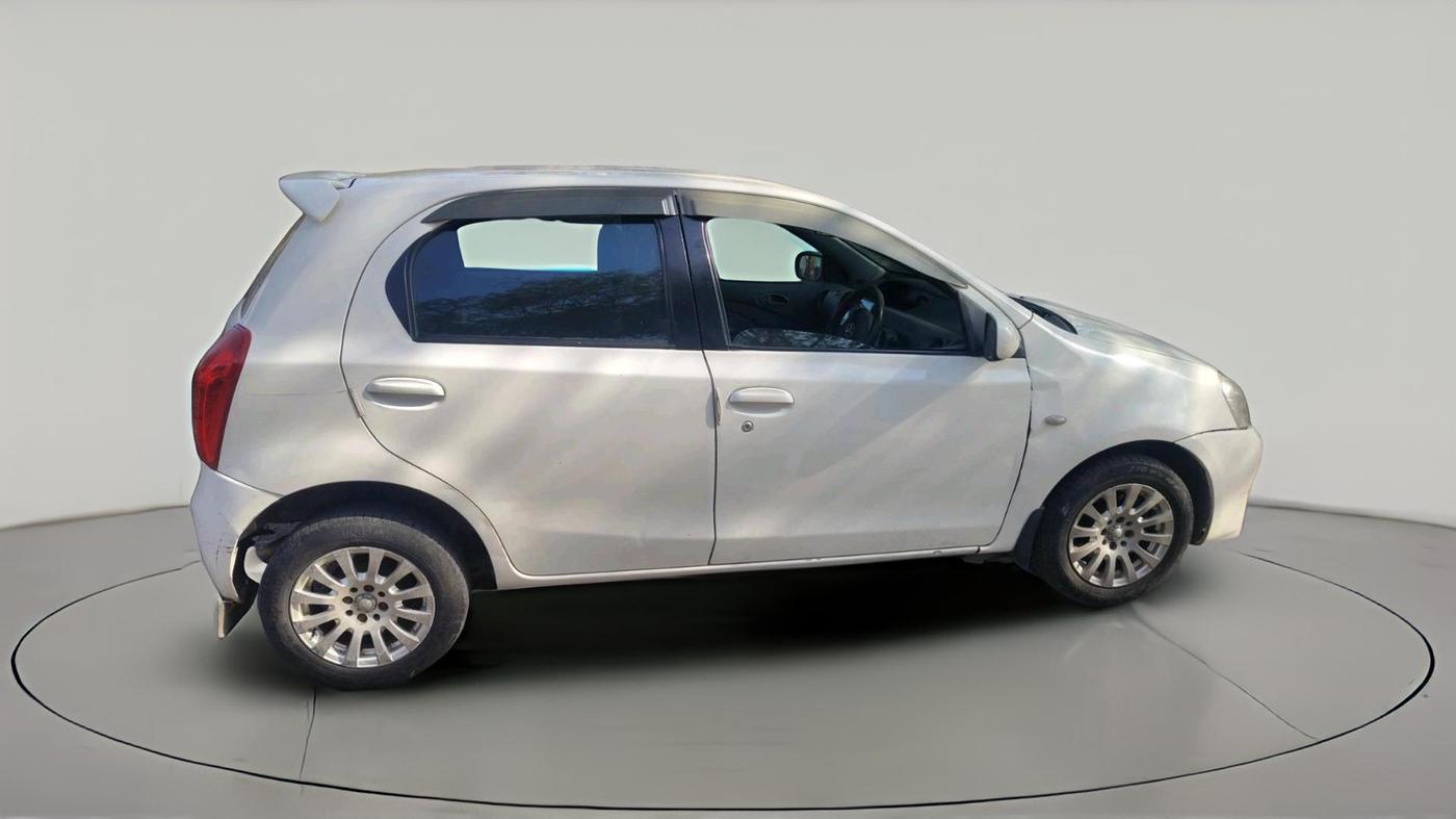 2011 Toyota Etios Liva GD, Diesel, Manual, 19,00,000 km, exterior
