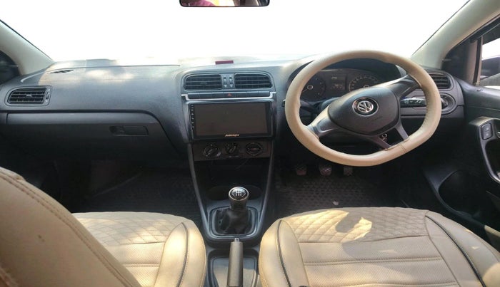 2022 Volkswagen Polo TRENDLINE 1.0L, CNG, Manual, 75,671 km, interior