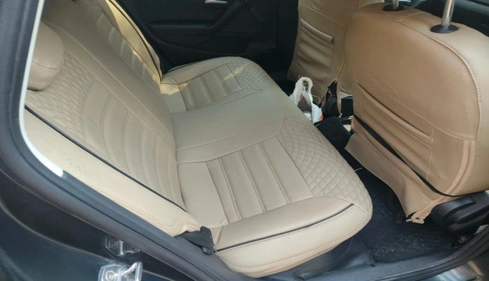 2022 Volkswagen Polo TRENDLINE 1.0L, CNG, Manual, 75,671 km, interior