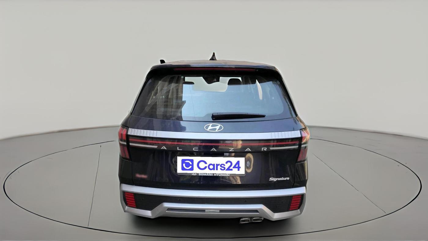 2025 Hyundai ALCAZAR Signature 7 STR 1.5 Turbo GDi Petrol DCT, Petrol, Automatic, 18,500 km, exterior