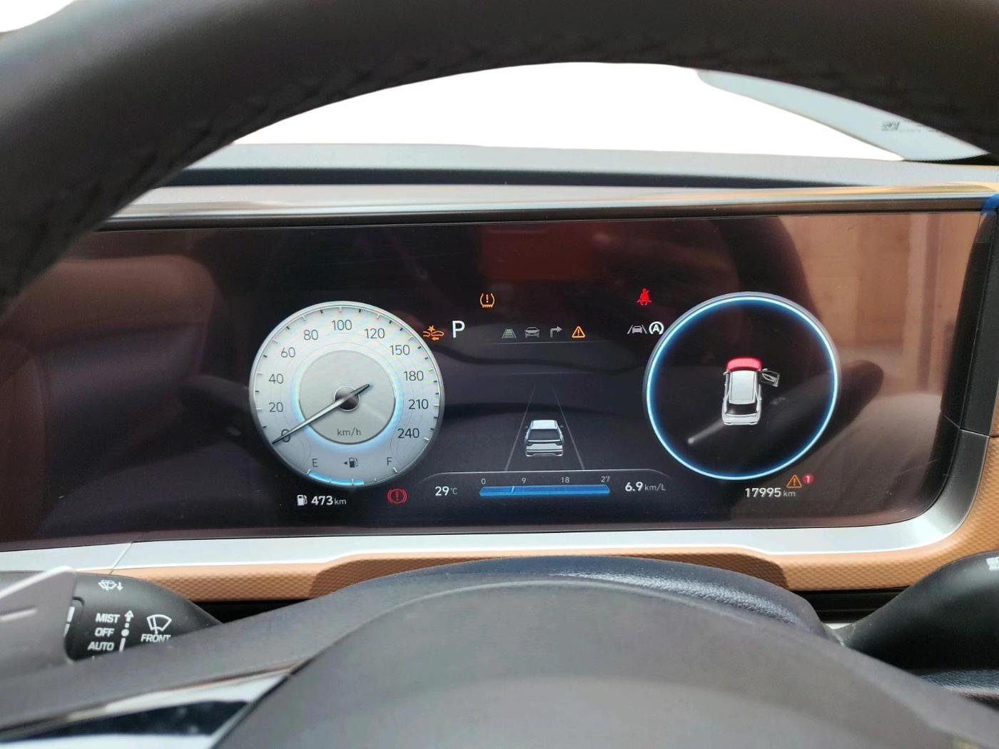 2025 Hyundai ALCAZAR Signature 7 STR 1.5 Turbo GDi Petrol DCT, Petrol, Automatic, 18,500 km, interior