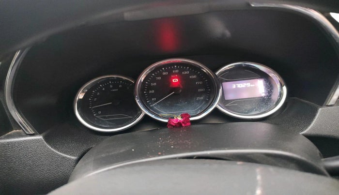 2019 Renault Duster RXS 1.5 PETROL MT, Petrol, Manual, 37,029 km, interior