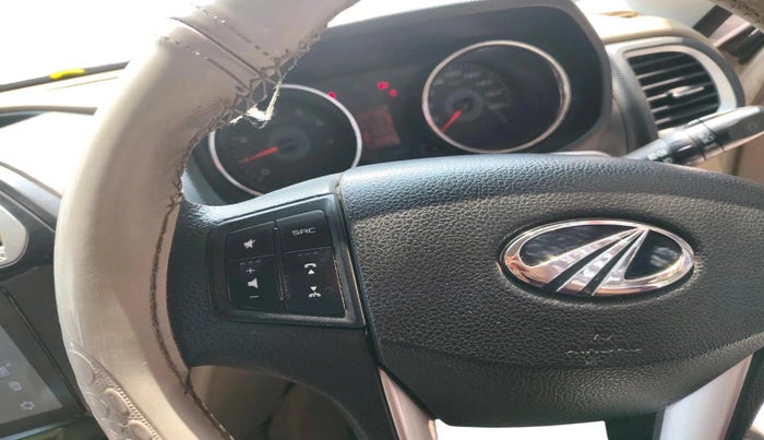 2018 Mahindra TUV300 T8, Diesel, Manual, 1,56,965 km, interior