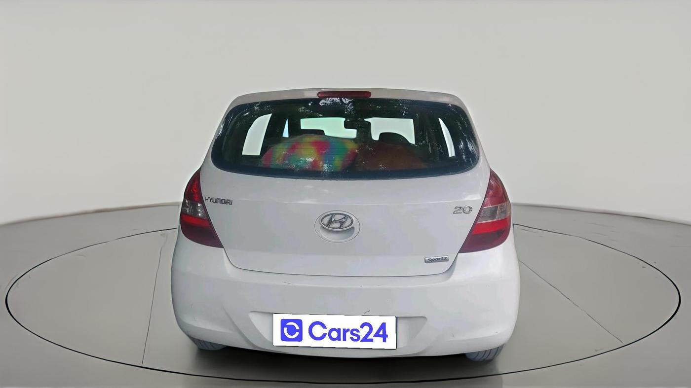 2011 Hyundai i20 SPORTZ 1.2, CNG, Manual, 90,330 km, exterior