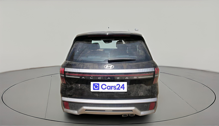 2024 Hyundai ALCAZAR Platinum 7 STR 1.5 Diesel MT, Diesel, Manual, 12,118 km, exterior