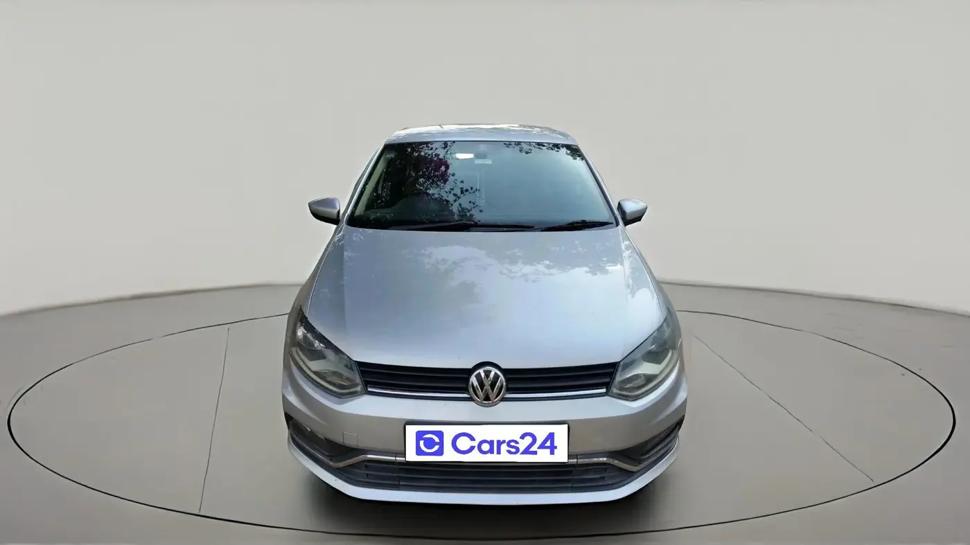 2017 Volkswagen Ameo HIGHLINE PLUS 1.5L 16 ALLOY, Diesel, Manual, 1,34,353 km, exterior