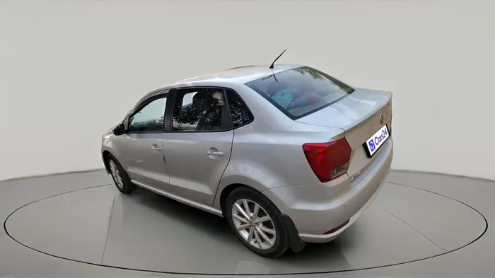 2017 Volkswagen Ameo HIGHLINE PLUS 1.5L 16 ALLOY, Diesel, Manual, 1,34,353 km, exterior