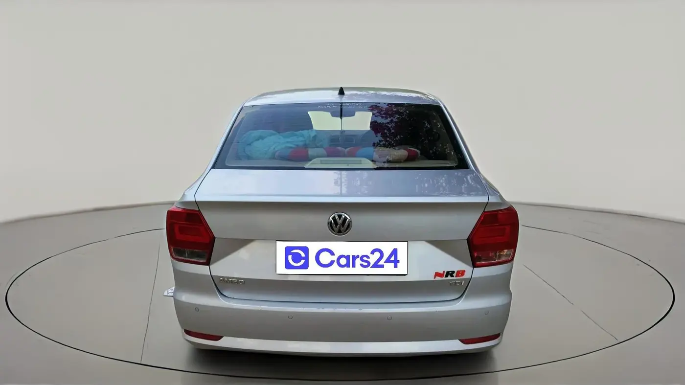 2017 Volkswagen Ameo HIGHLINE PLUS 1.5L 16 ALLOY, Diesel, Manual, 1,34,353 km, exterior