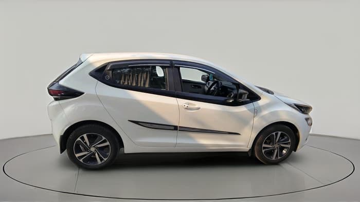 2023 Tata ALTROZ XZ CNG, CNG, Manual, 79,000 km, exterior