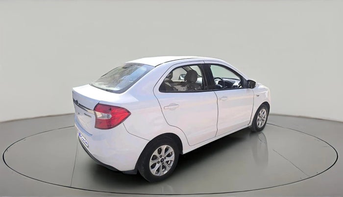 2015 Ford Figo Aspire TITANIUM 1.2 PETROL, Petrol, Manual, 92,625 km, exterior