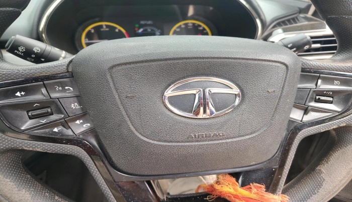 2023 Tata Harrier XT PLUS 2.0L KRYOTEC DARK EDITON, Diesel, Manual, 65,325 km, interior