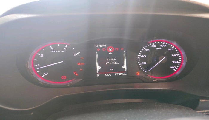 2022 Mahindra Thar LX PETROL HT 4WD AT, Petrol, Automatic, 13,525 km, interior